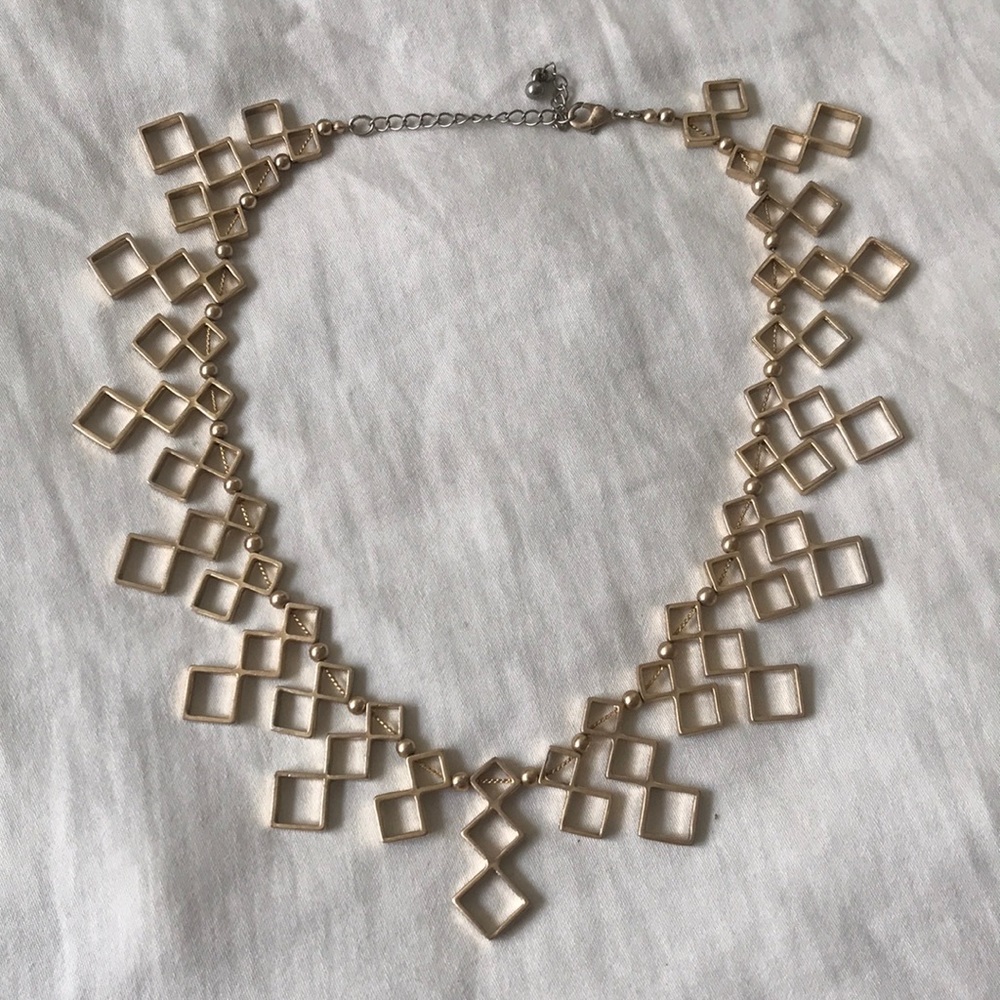 Akira geometric necklace